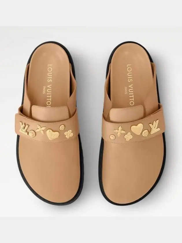 1ADADB LV Cozy Flat Comfort Clog