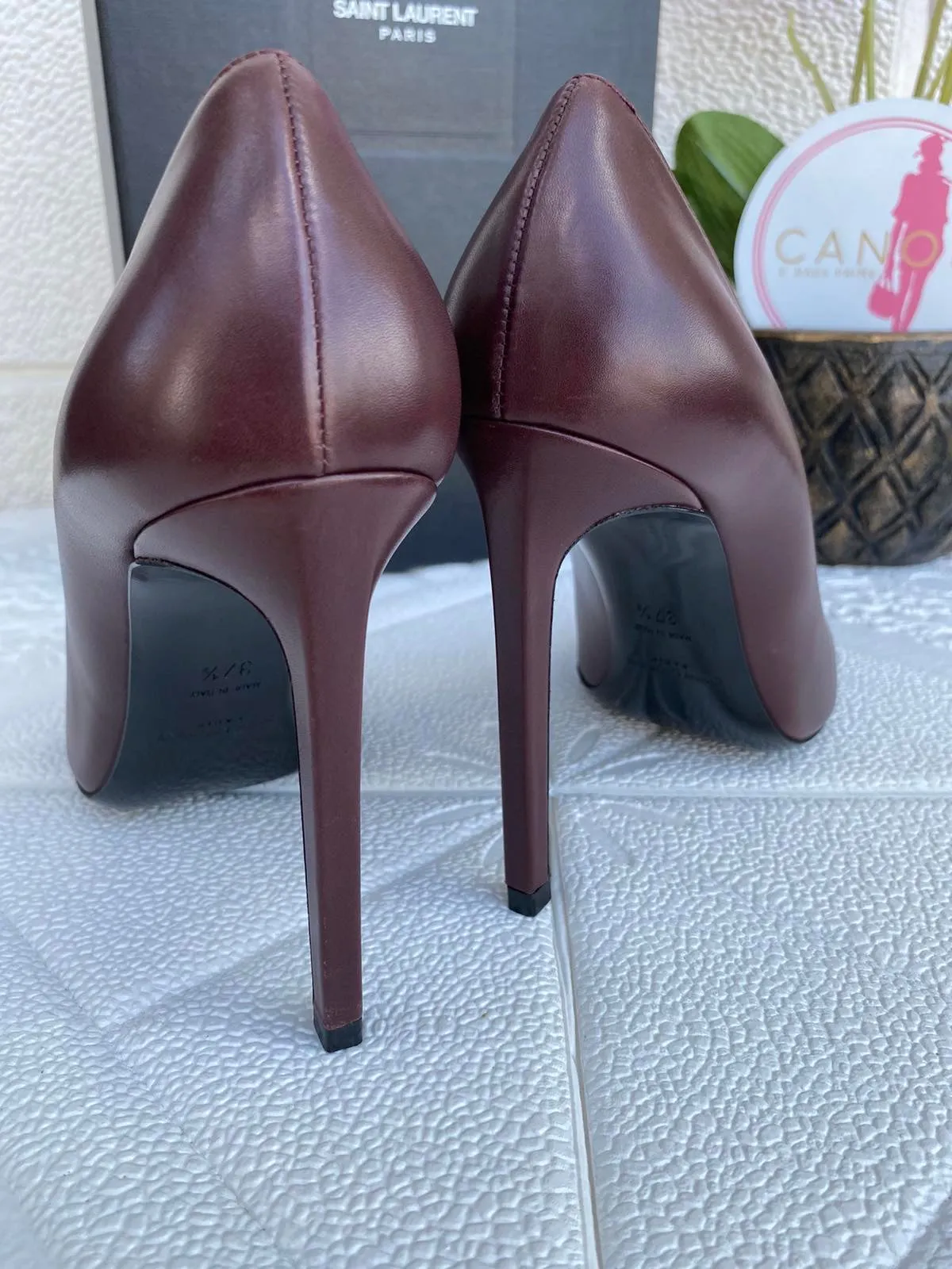 Classic Paris Bordeaux Heels