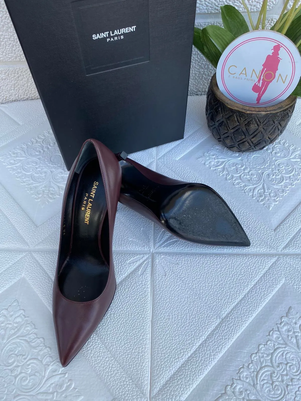 Classic Paris Bordeaux Heels