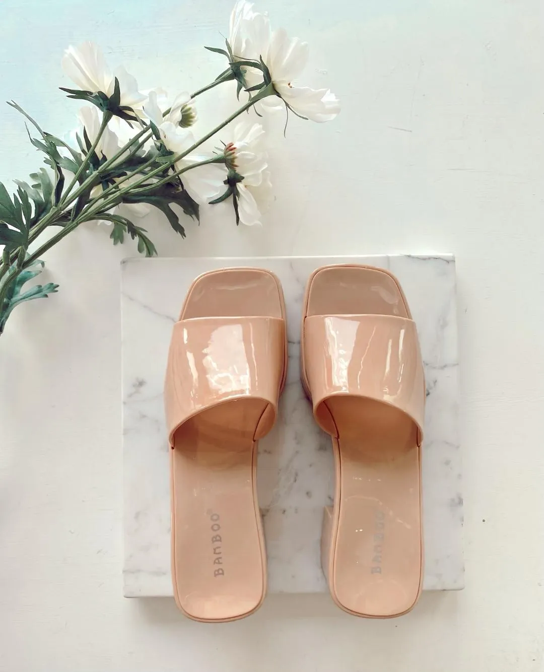List Sandal