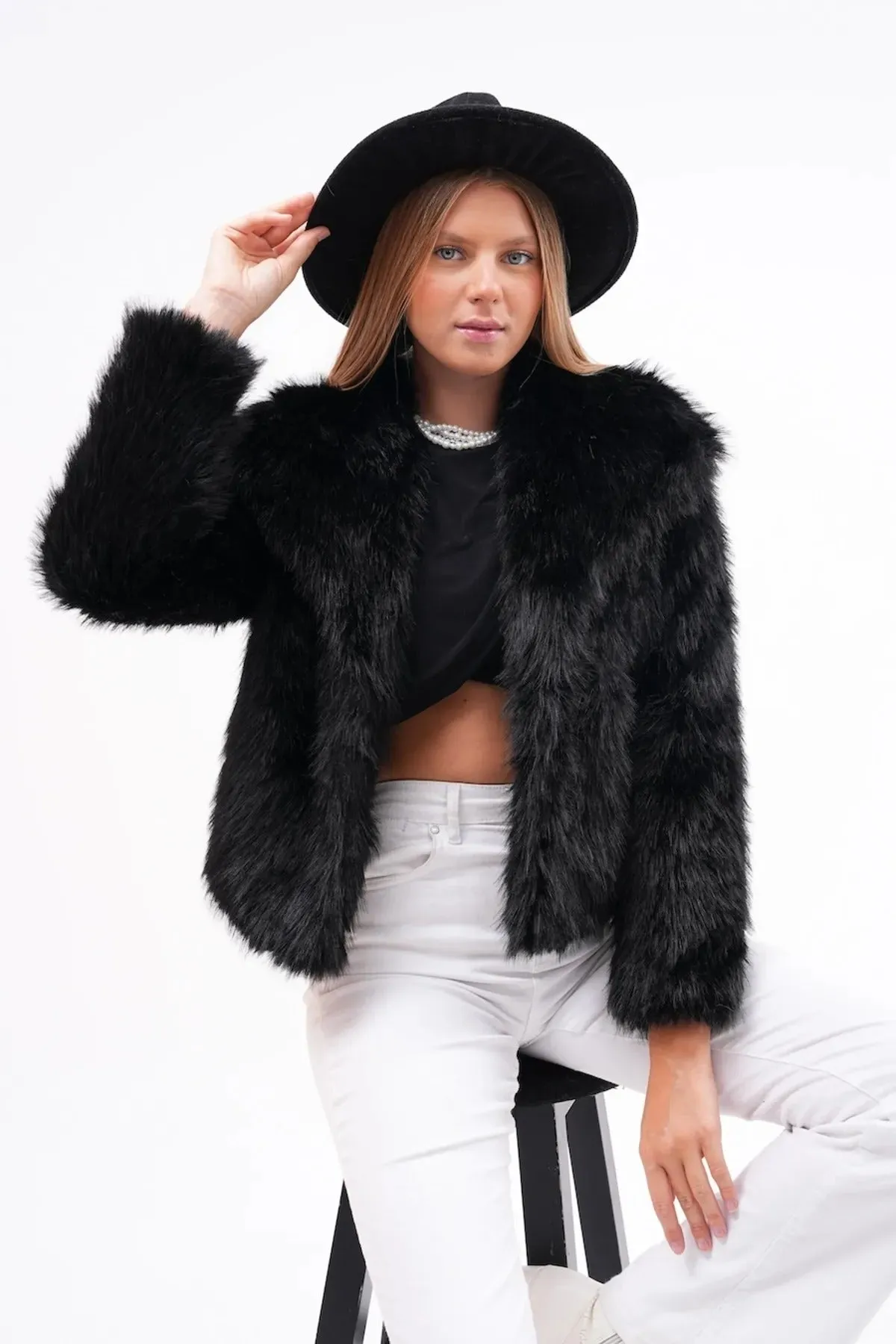 Wide Collar Faux Fur Jacket  Black